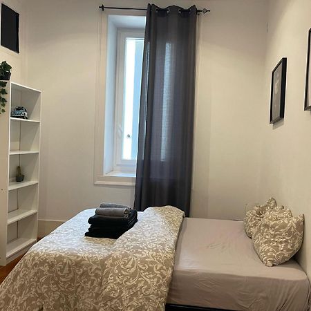 Embassy Arriaga Private Elegance Rooms In Stylish Shared Apartment Lisboa المظهر الخارجي الصورة