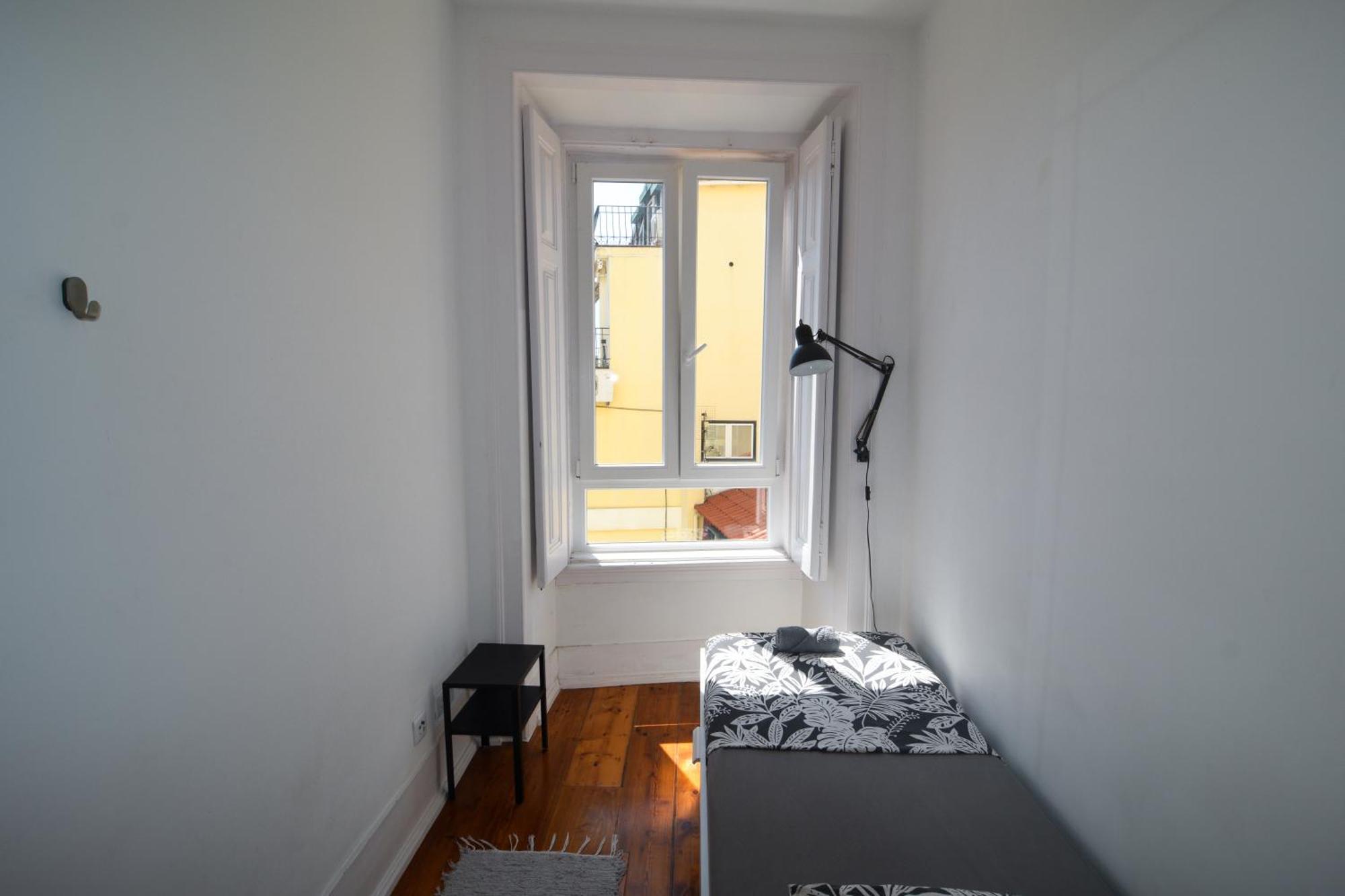 Embassy Arriaga Private Elegance Rooms In Stylish Shared Apartment Lisboa المظهر الخارجي الصورة