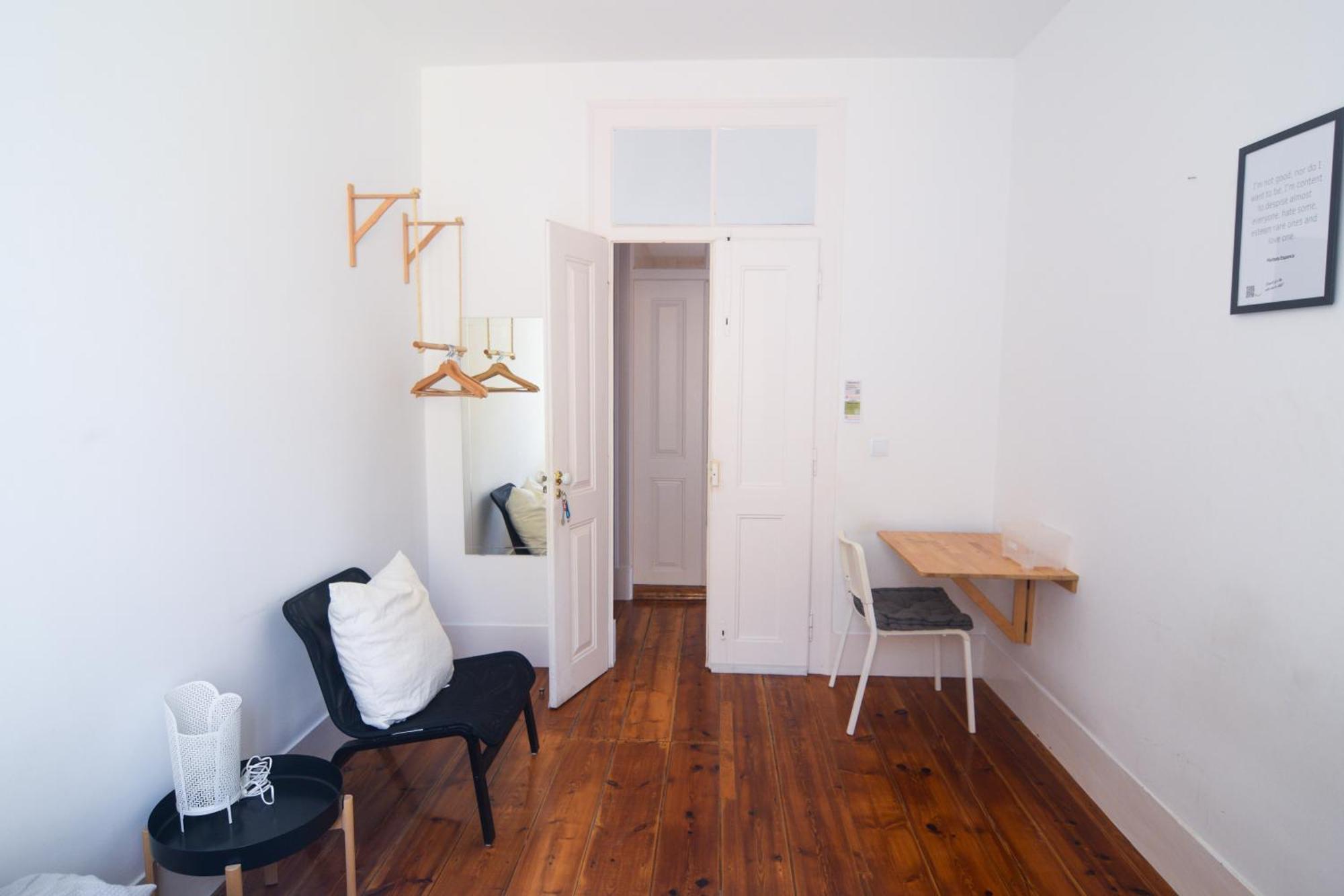 Embassy Arriaga Private Elegance Rooms In Stylish Shared Apartment Lisboa المظهر الخارجي الصورة