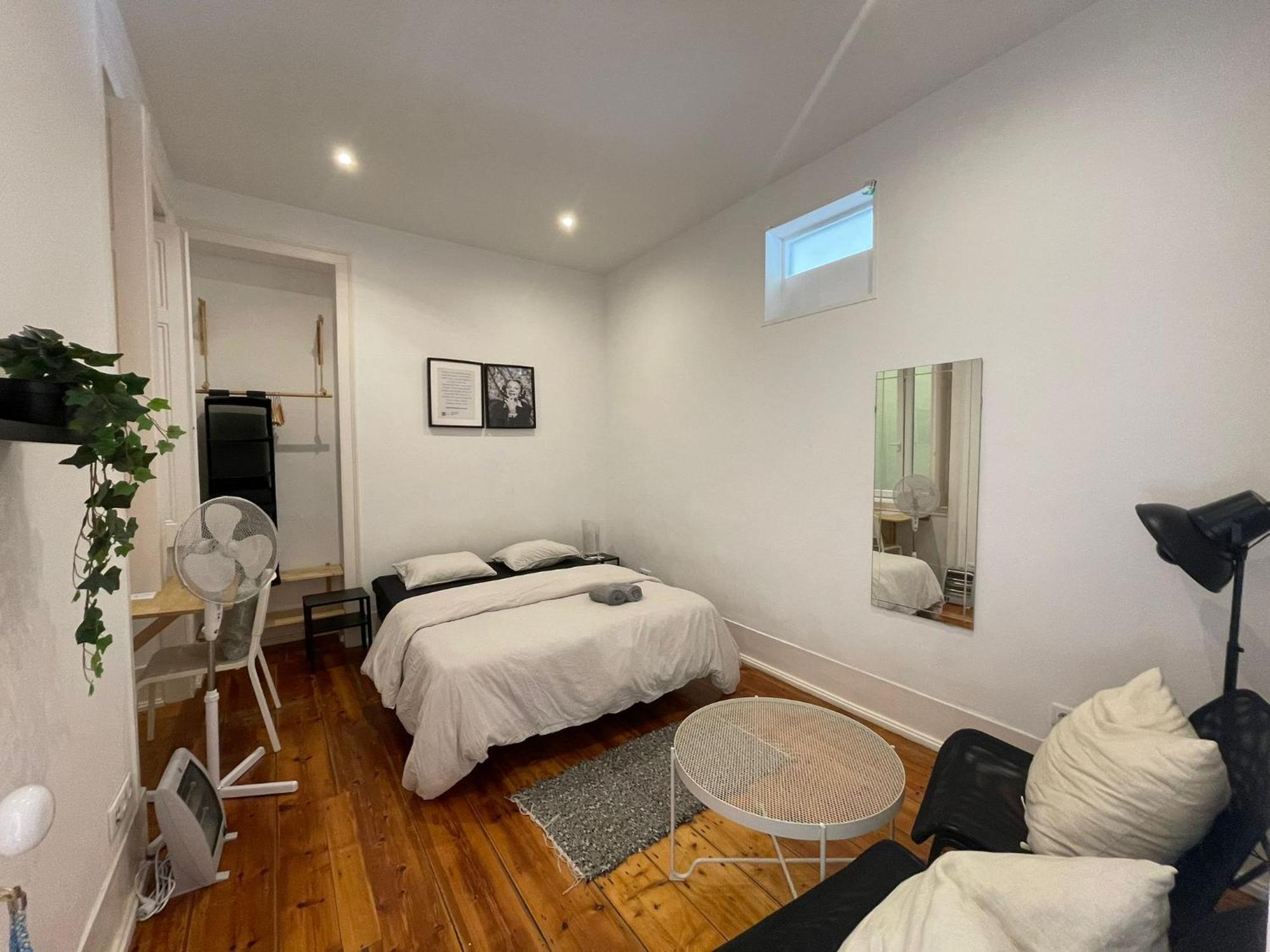 Embassy Arriaga Private Elegance Rooms In Stylish Shared Apartment Lisboa المظهر الخارجي الصورة