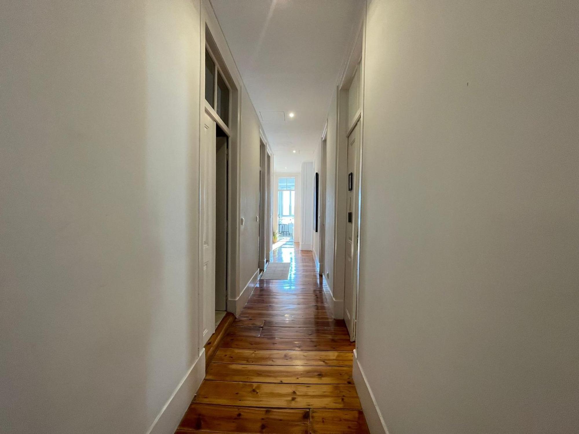 Embassy Arriaga Private Elegance Rooms In Stylish Shared Apartment Lisboa المظهر الخارجي الصورة