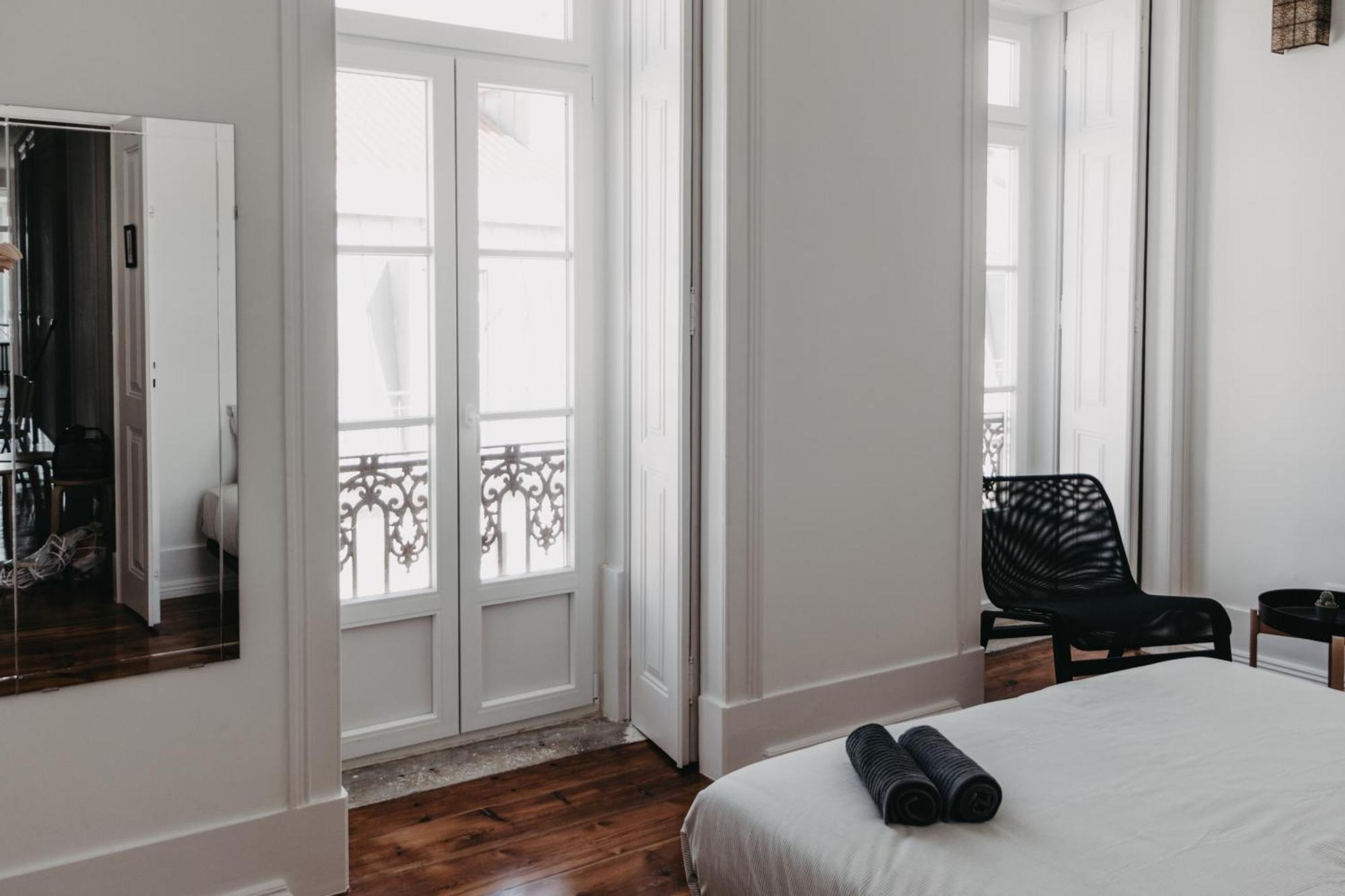 Embassy Arriaga Private Elegance Rooms In Stylish Shared Apartment Lisboa المظهر الخارجي الصورة